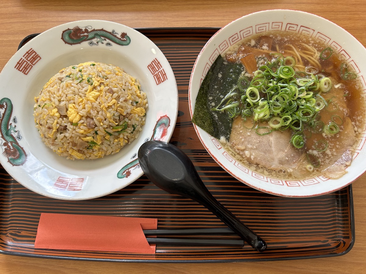 京大周辺のご飯　大龍亭　ラーメン　チャーハン