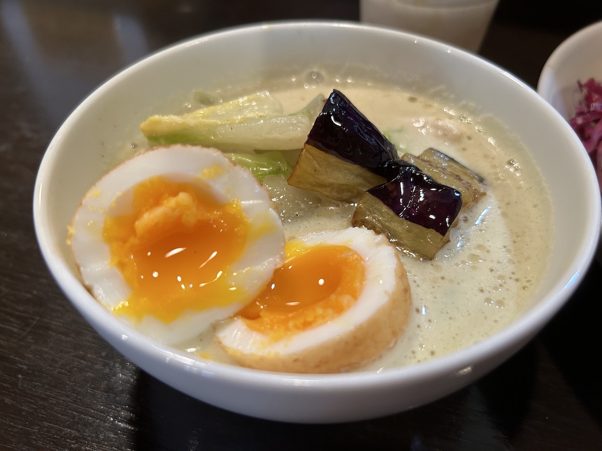 京大周辺のご飯　アオゾラ　タイカレー