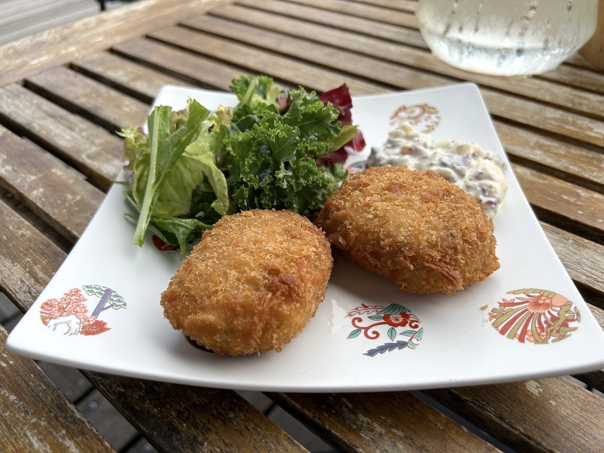 京大生のデートご飯　京都モダンテラス　コロッケ