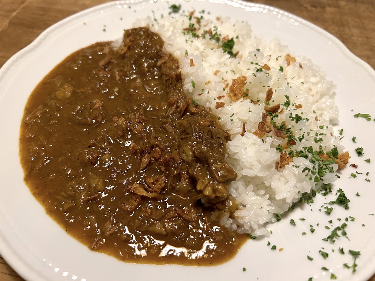 京大生のデートご飯　ボタン　猪カレー