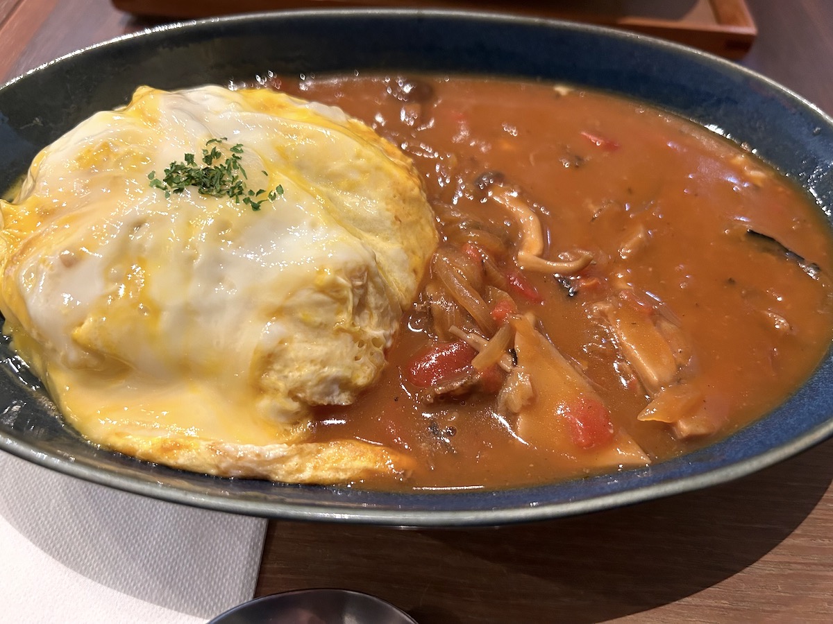 京大生のデート　カフェ　前田珈琲　オムハヤシライス