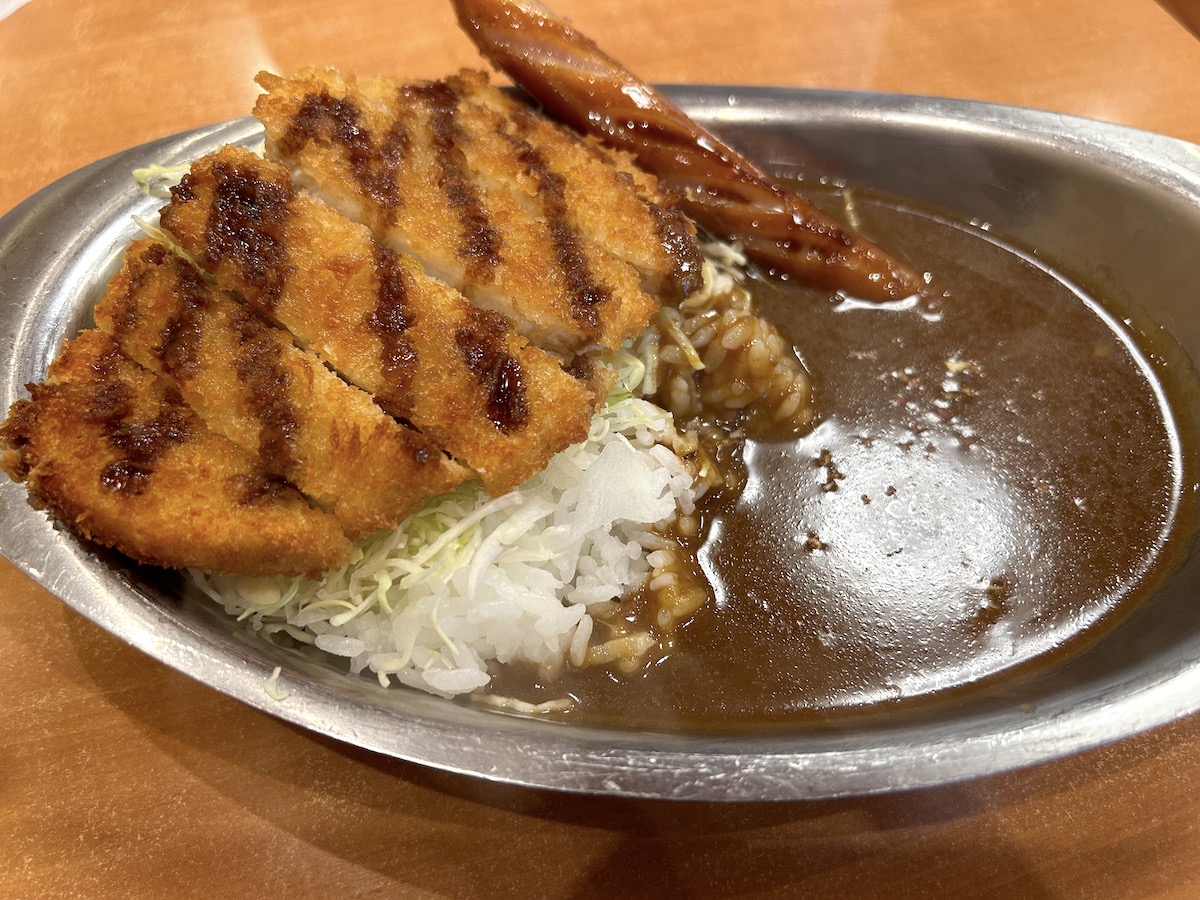 京大周辺のご飯　カレーハウススパイシー　金沢風カレー