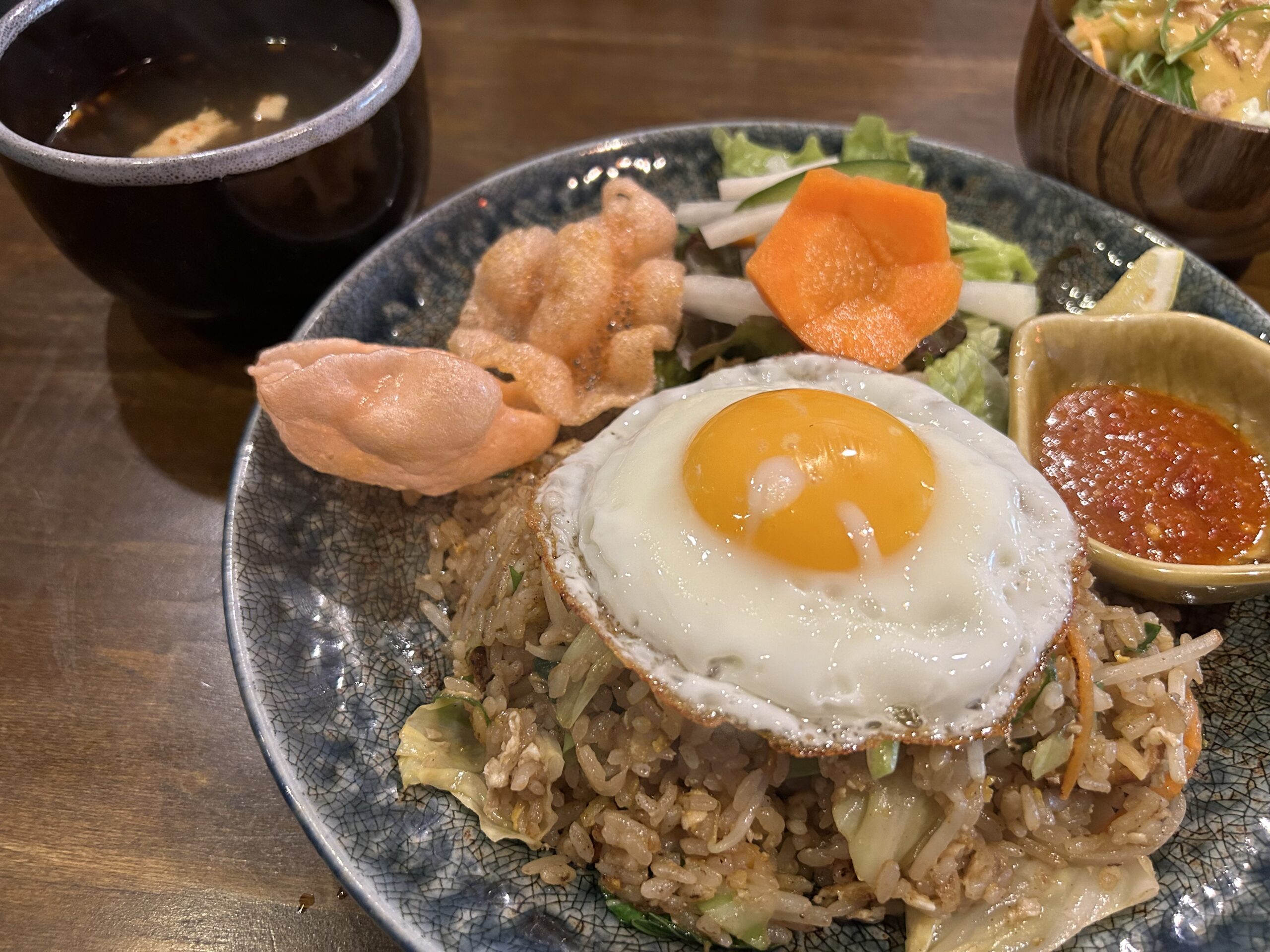 ビンタン食堂